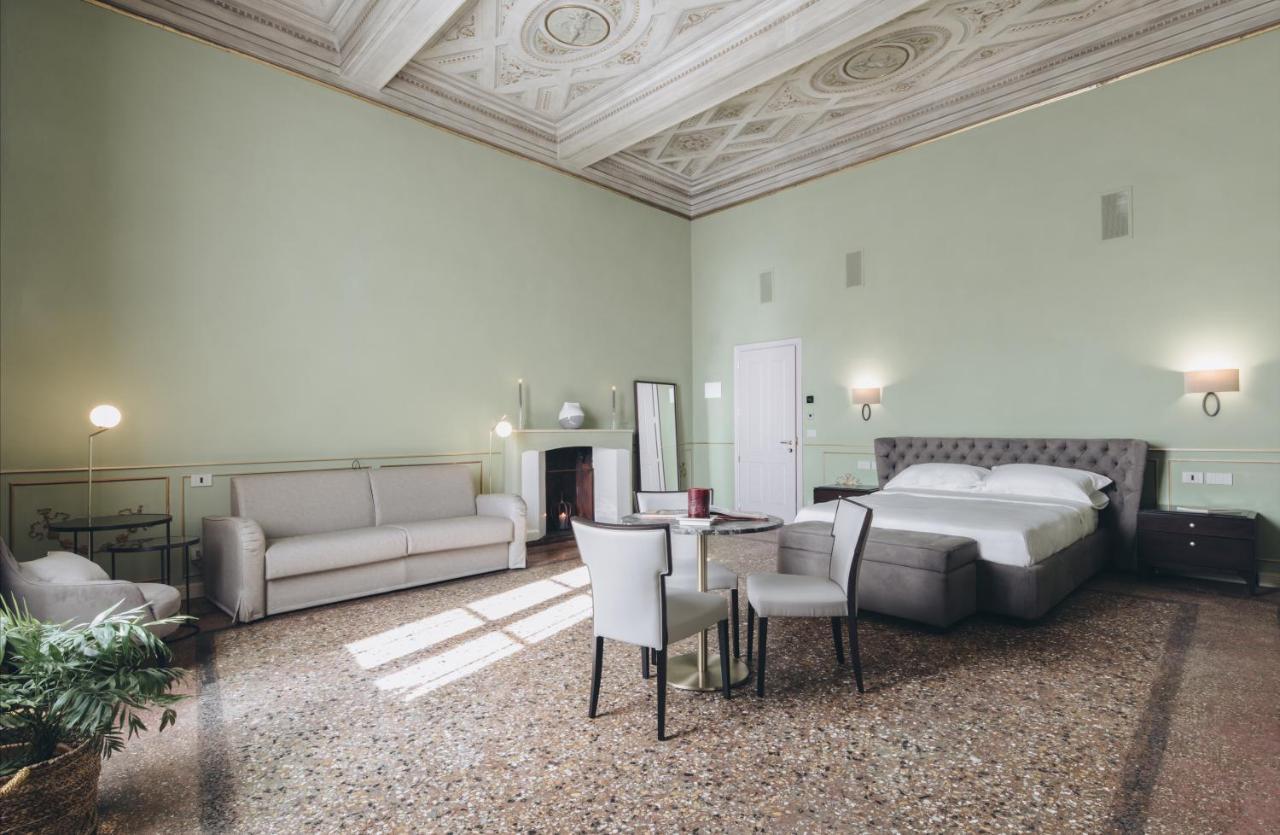 Gregorini Bingham Art Luxury Suites Bologna Esterno foto